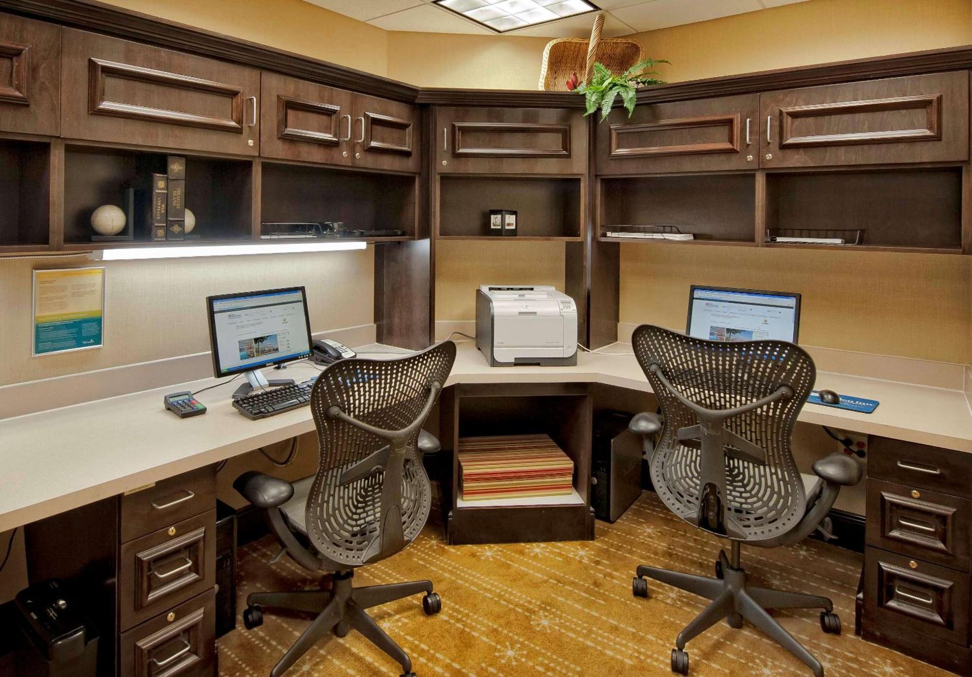 Hilton Garden Inn Durham Southpoint Экстерьер фото