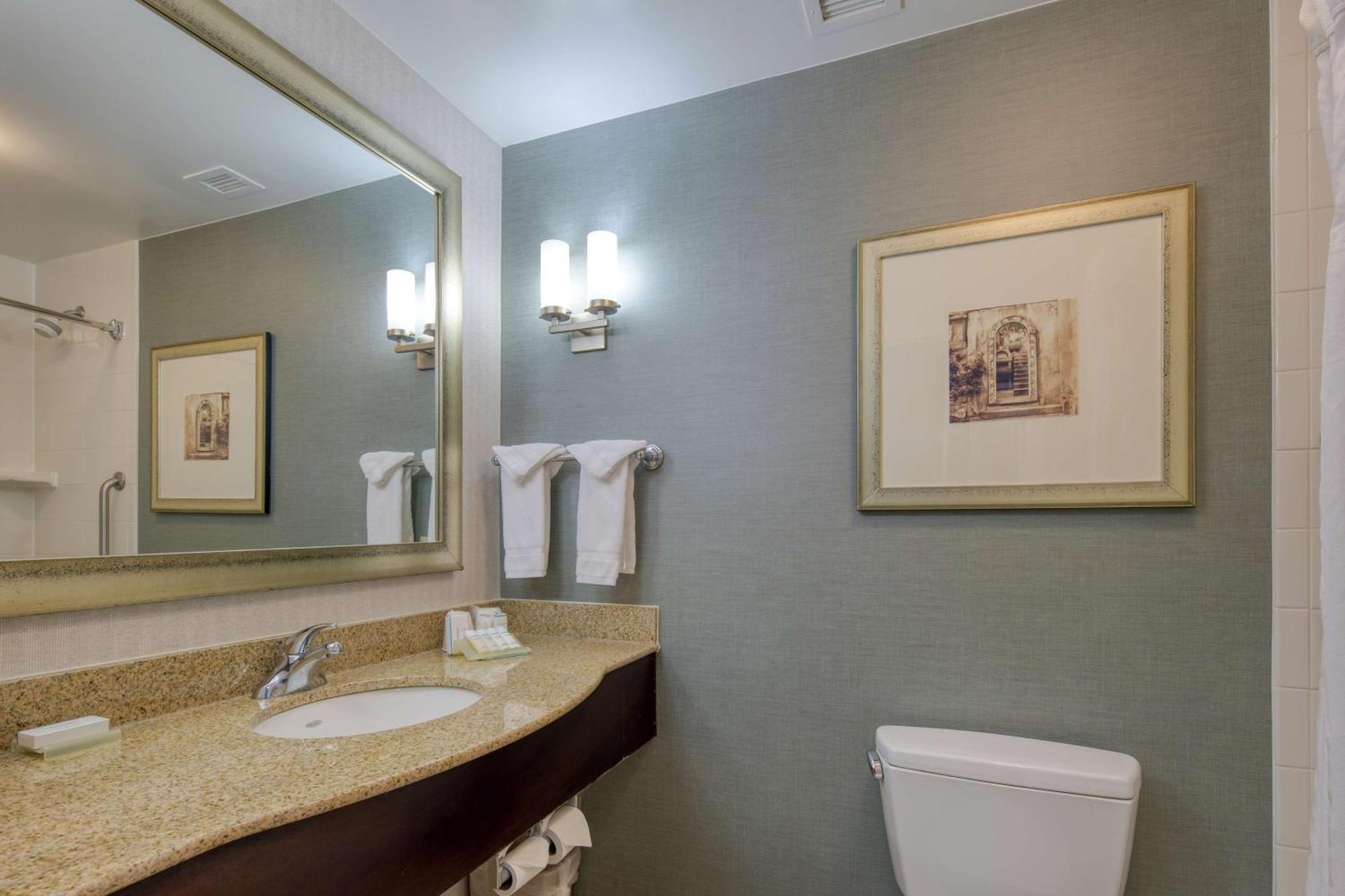 Hilton Garden Inn Durham Southpoint Экстерьер фото