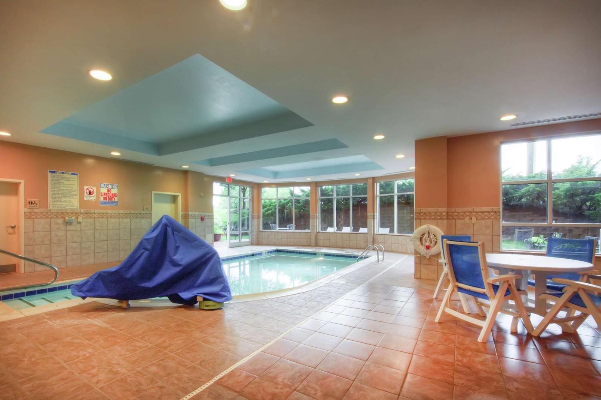 Hilton Garden Inn Durham Southpoint Экстерьер фото
