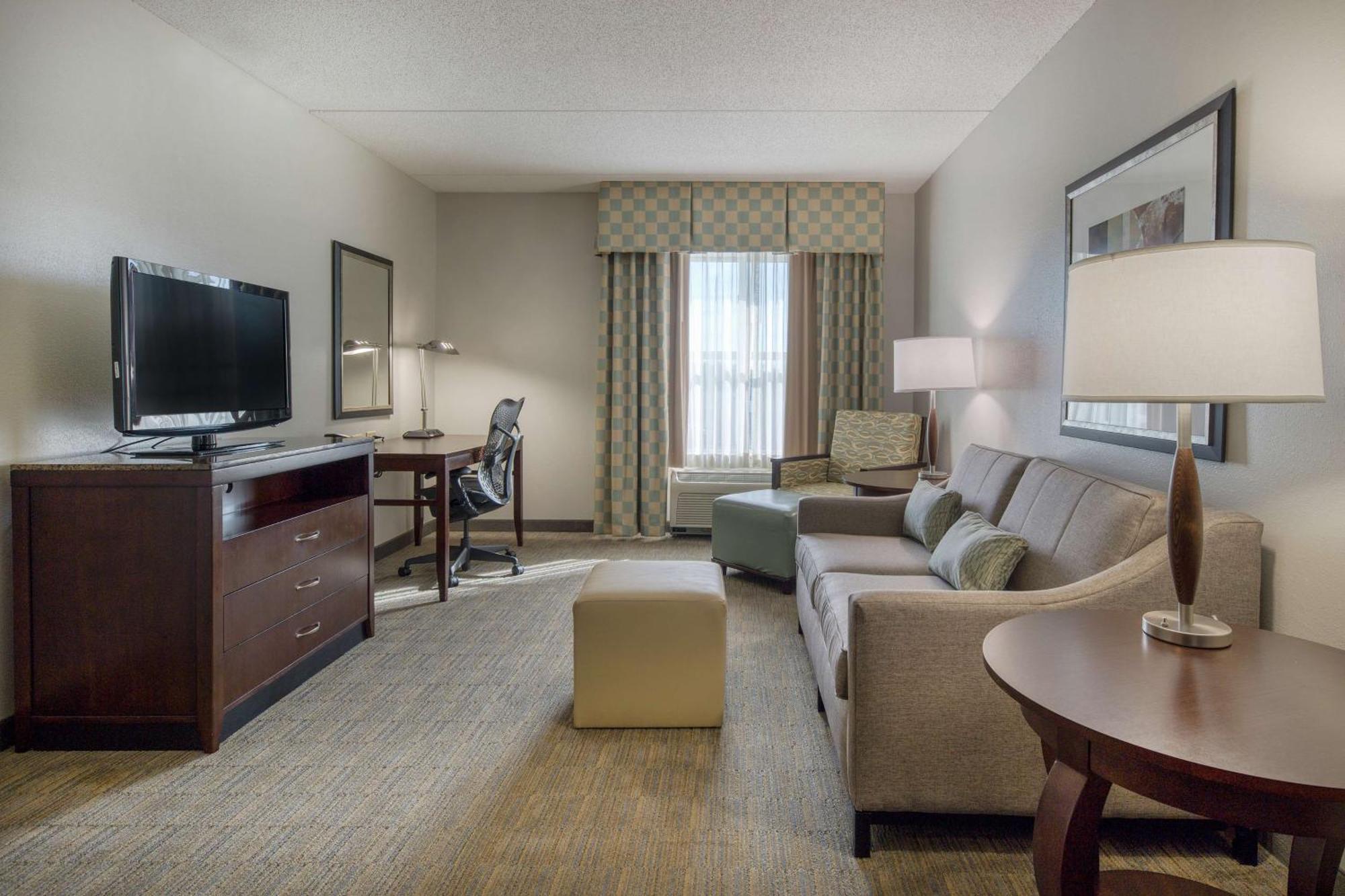 Hilton Garden Inn Durham Southpoint Экстерьер фото