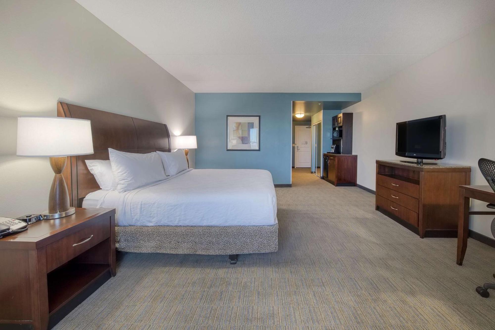 Hilton Garden Inn Durham Southpoint Экстерьер фото