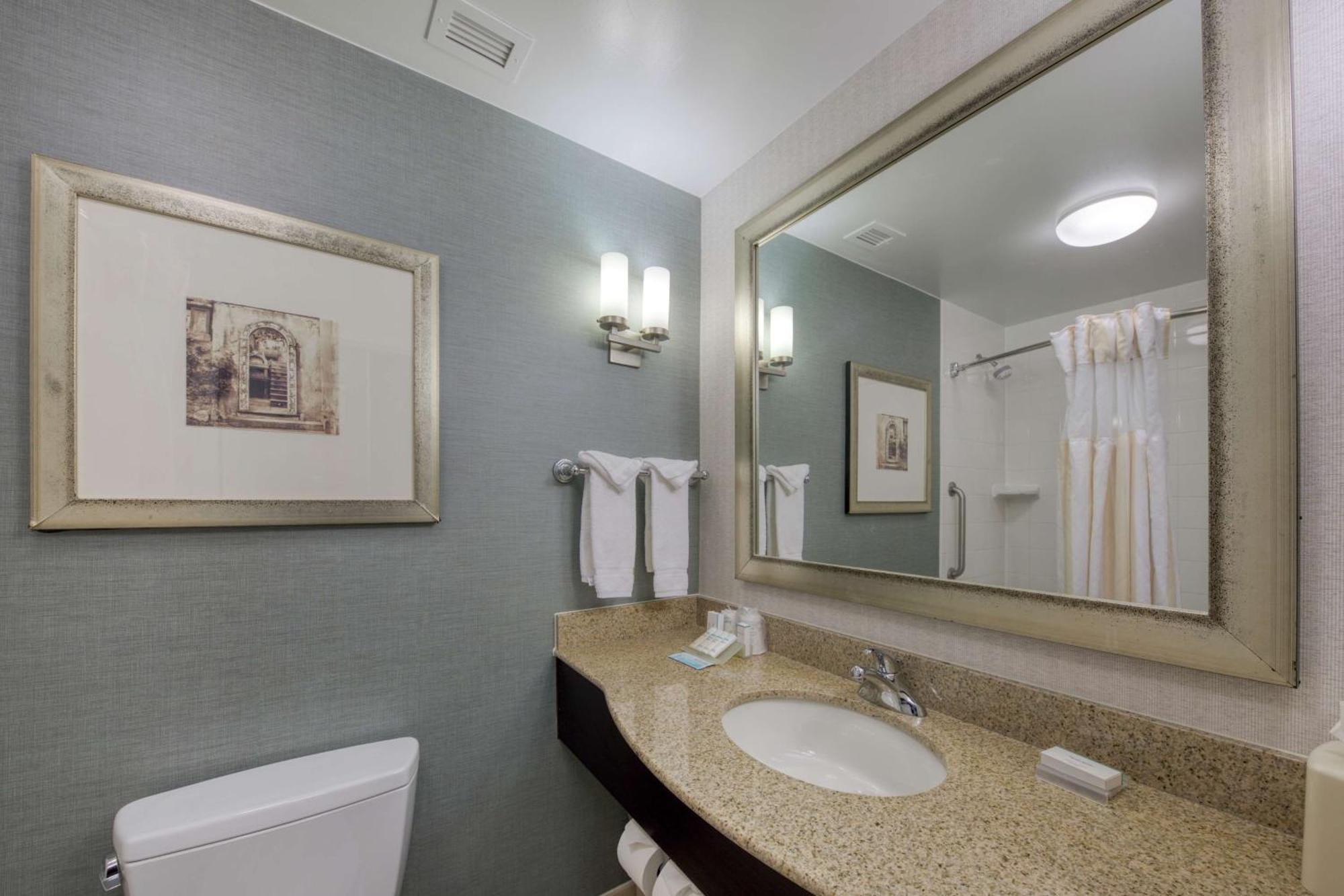 Hilton Garden Inn Durham Southpoint Экстерьер фото
