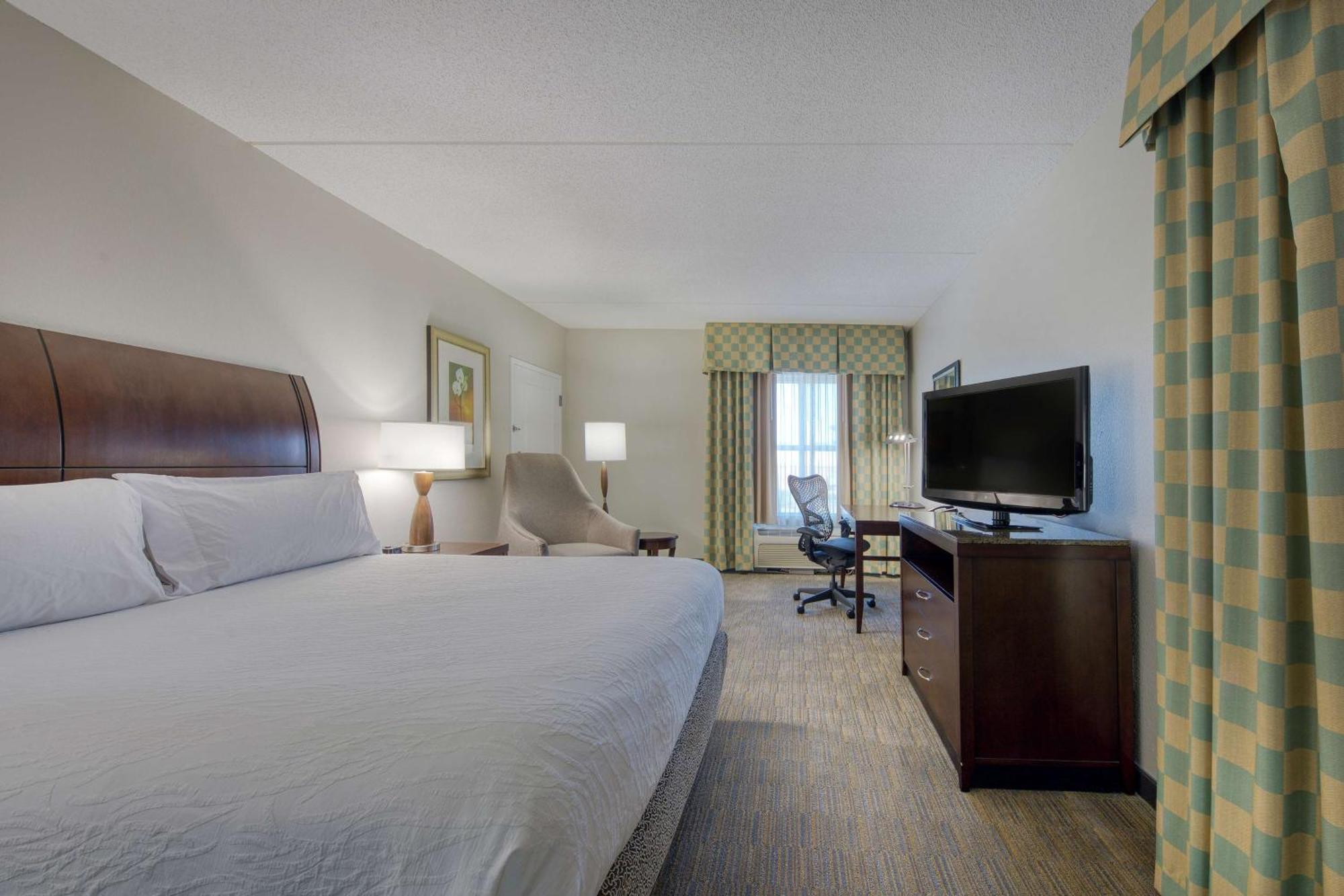 Hilton Garden Inn Durham Southpoint Экстерьер фото
